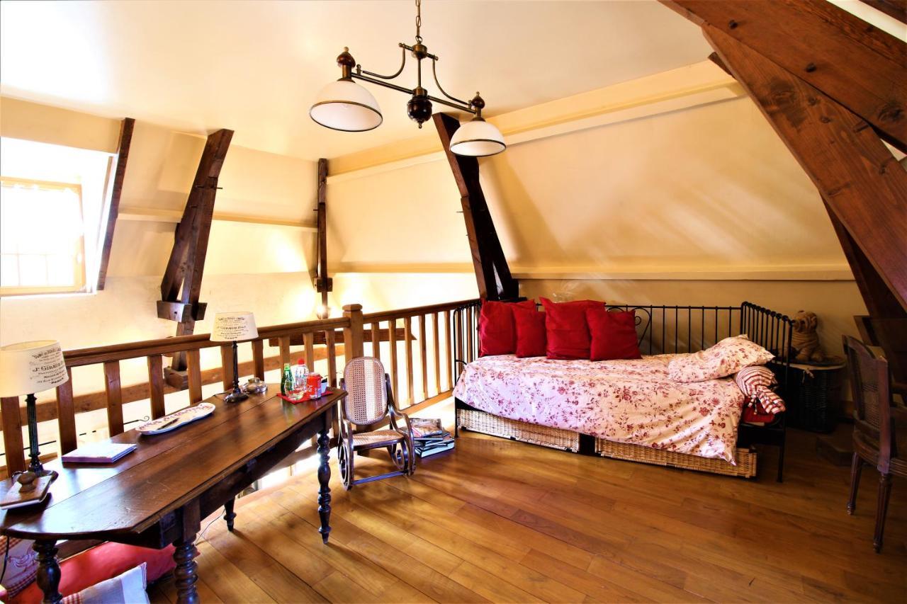 Chez Pascaline Bed & Breakfast Sarliac-sur-l'Isle Ngoại thất bức ảnh