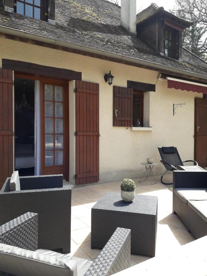 Chez Pascaline Bed & Breakfast Sarliac-sur-l'Isle Ngoại thất bức ảnh